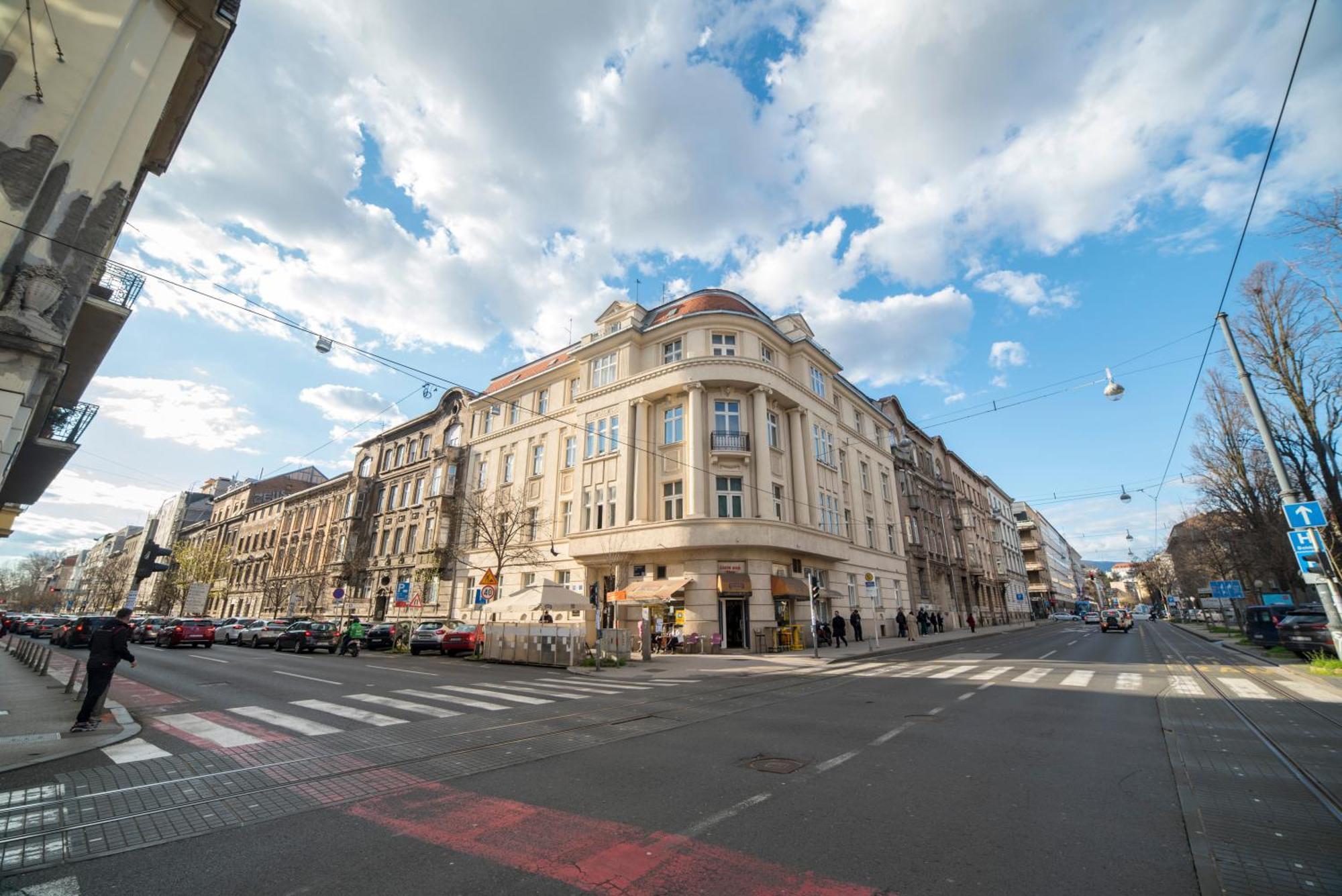 Imperial Apartment B Zagreb Eksteriør billede